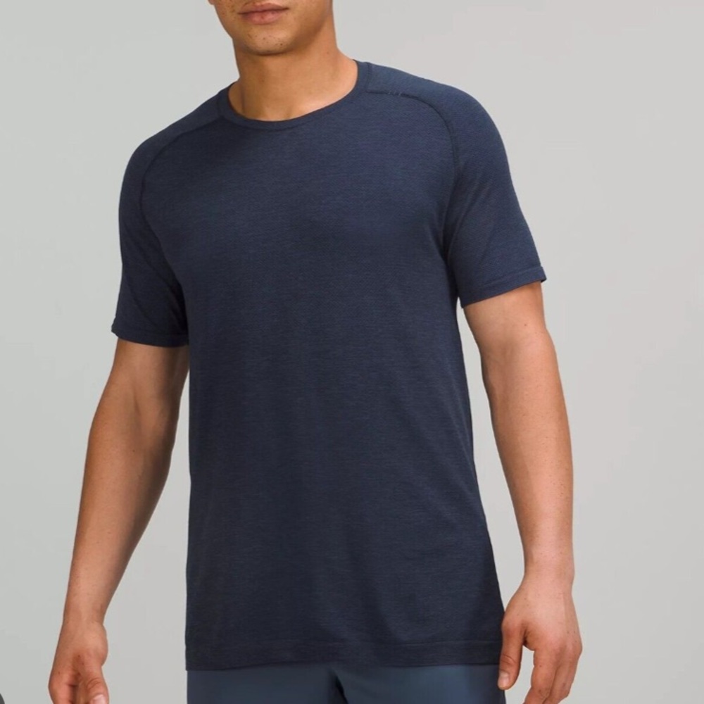 NWT Men’s Lululemon Metal Vent Tech 2.0 Shirt